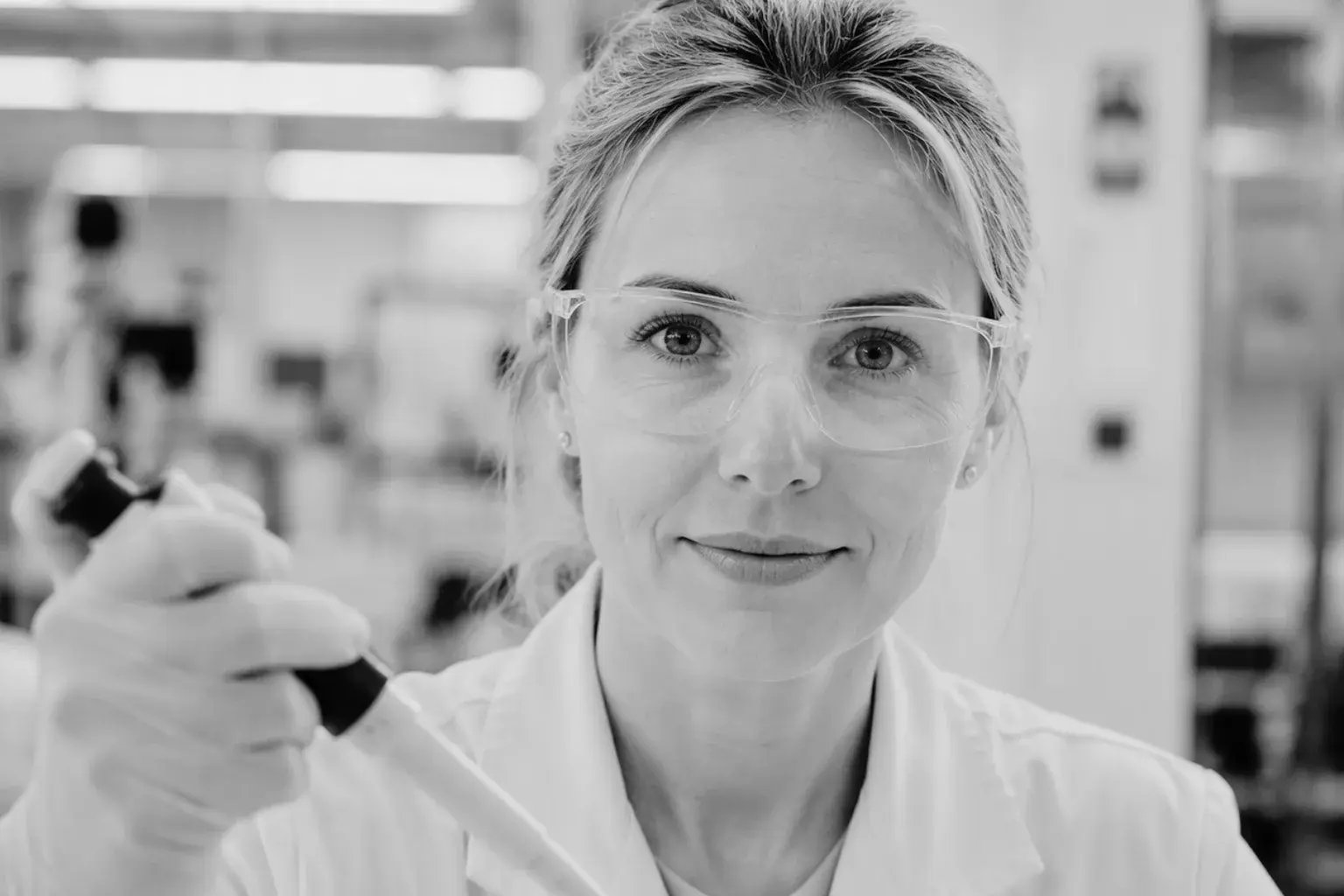 A QA/QC leader using T/ICG - Tenthpin Intelligent Certificate Generation for Life Sciences
